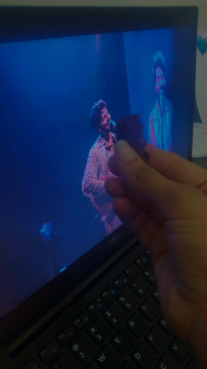 Janvi_drdz's tweet image. Happy Birthday Darshan 🧁🥹💙
Celebrating your birthday like this for the first time feels also OUR 3rd ALBUMMMM 
I DON&apos;T HAVE WORDS it&apos;s soo beautiful 🧿 
Lots of love @DarshanRavalDZ ✨
OUT OF CONTROL OUT NOW
HAPPY BIRTHDAY DARSHAN RAVAL 
#DarshanRavalTurns30 #OutOfControl