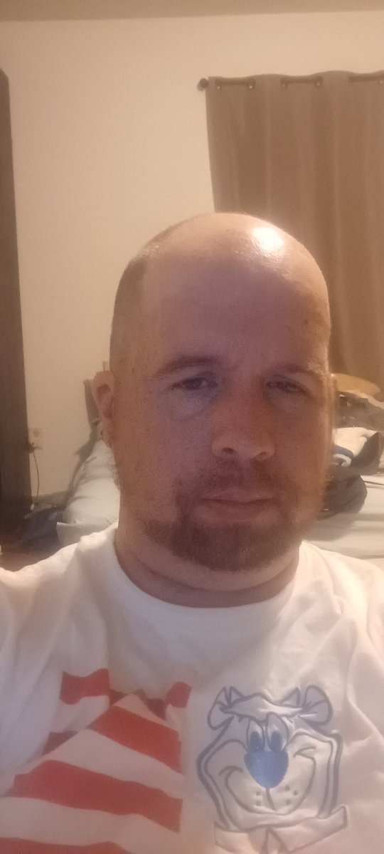 Sorry I had to delete the last post because I was not allowed to edit it and I'm to cheap to buy the premium plan. I shaved my head and I'm shocked by the compliments. I've never had a girlfriend and truly believe I'm worthless at times. I've been told no all my life and am ugly.
