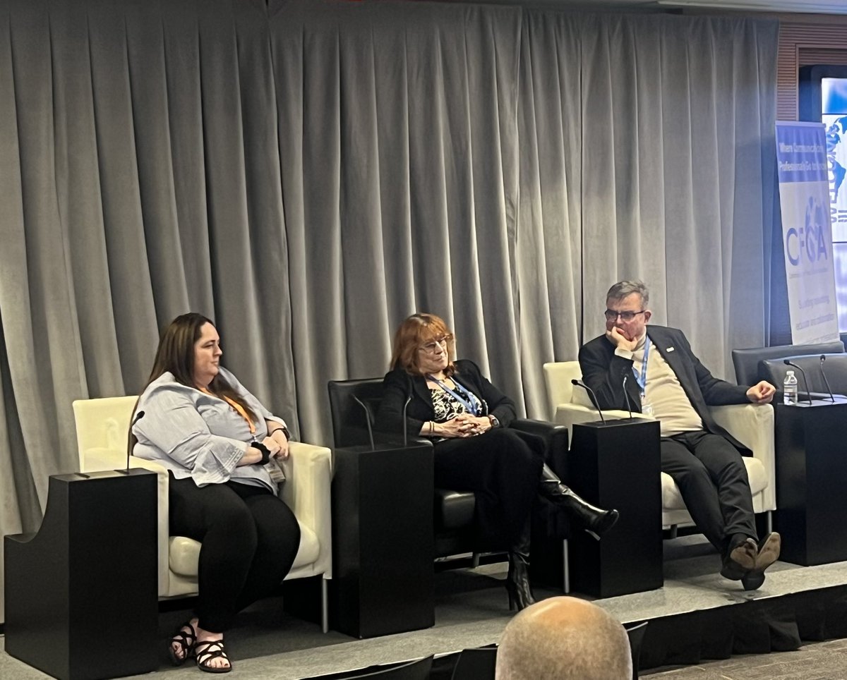 A big thank you goes out to these experts who joined us at our Fall Event this week. Stacy Graham of <a href="/wearesinch/">Sinch</a> Linda Vandeloop of <a href="/ATT/">AT&T</a> &amp; Philippe Millet of <a href="/i3forum/">i3forum</a> spoke of #Trust in #Communications &amp; identifying the solutions to what has become a global epidemic. 

#GoToKnow