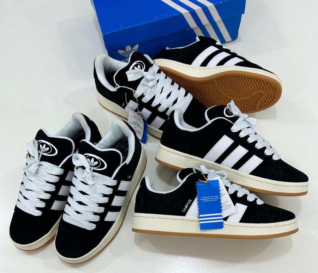 papcee_sk's tweet photo. Available in size 40-45. Dm if interested for a pair we do delivery nationwide at a charge. 
📞+233542012778/+233202578659
📍Kumasi, Ghana https://t.co/rWyDoEyKp4