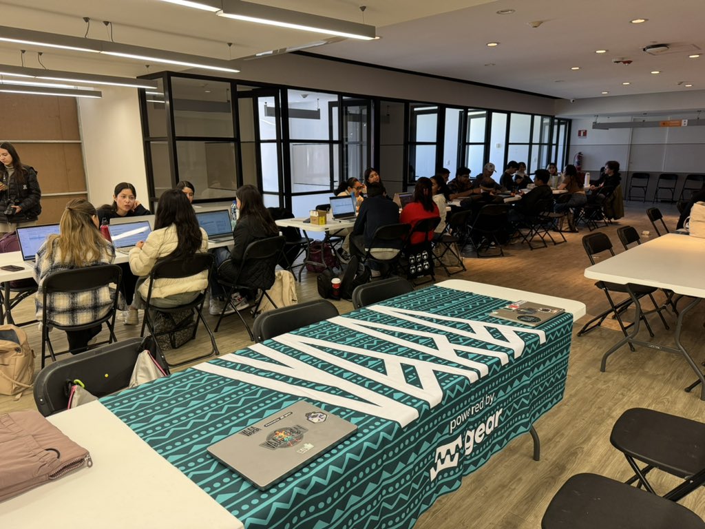 luisreve85's tweet image. 🔥 We’re kickin’ off the Vara Megahackathon 2024! 💥

First stop: our Side Hackathon in #Queretaro at Anahuac University. 

Let’s level up and drop the hottest ideas into the blockchain with @VaraNetwork 

#HackathonVibes