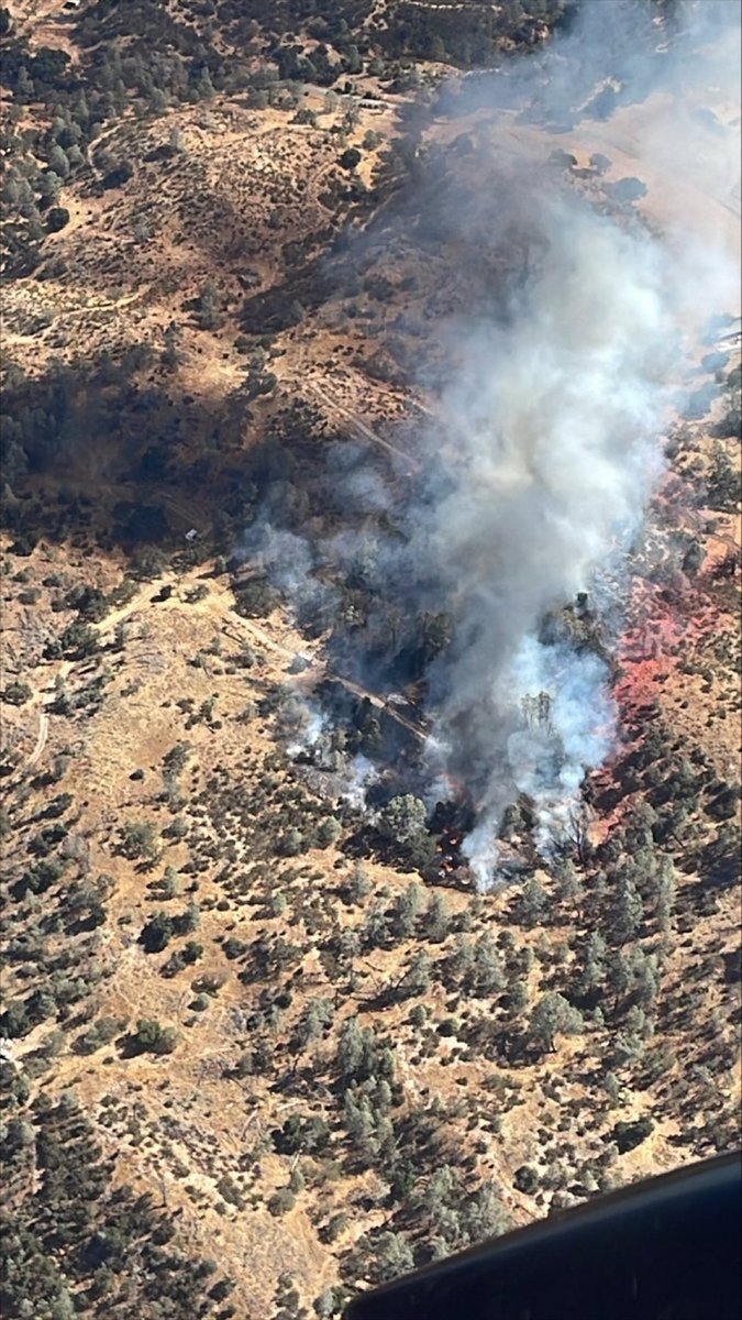 CalDisasters's tweet photo. Forward progress stopped per Cal Fire.
#SnakeFire #SLU #SanLuisObispoCounty https://t.co/F8hRN6Ywy3