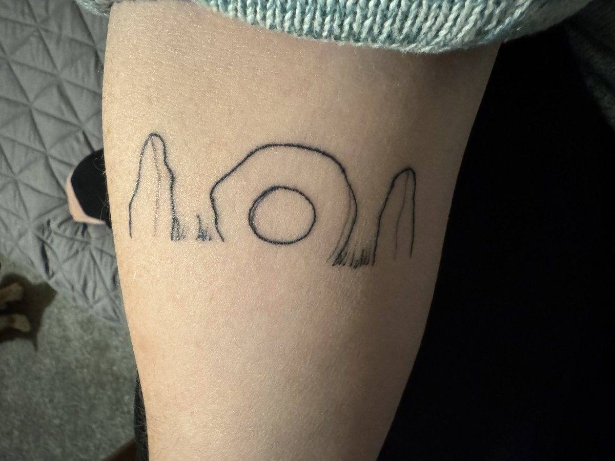 ArchaeologistAJ💙💙 tweet media