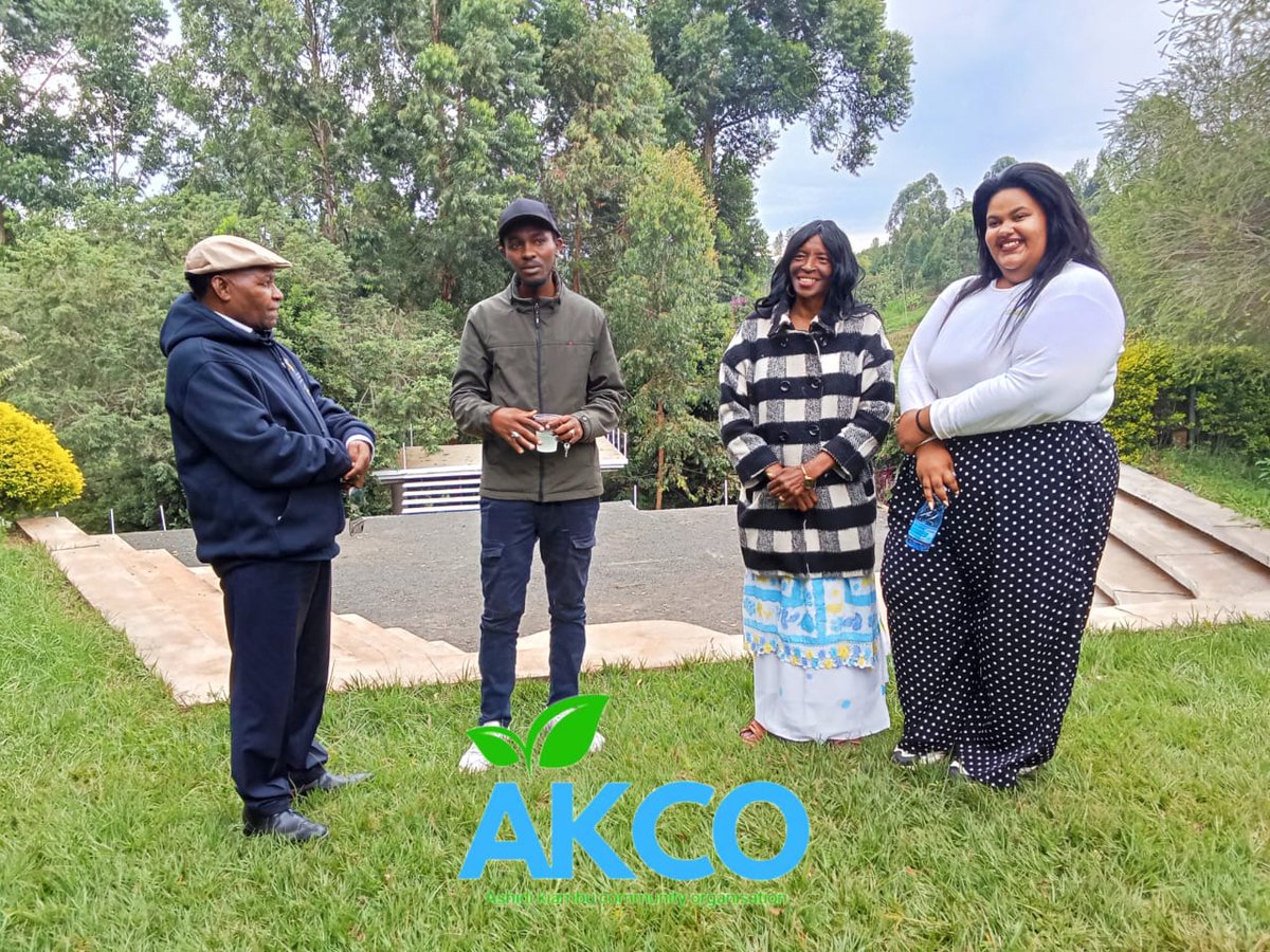 AKCO_OFFICIAL's tweet photo. AKCO values Spiritual well being of the society, Prayer is the key to all opportunities.we gathered at WOLEF Prayer Center under Bishop Samwel Mbuguwa for a moment of Praye for the community.
#akcokiambu
#Godblessakco https://t.co/zsLnfc6oh0