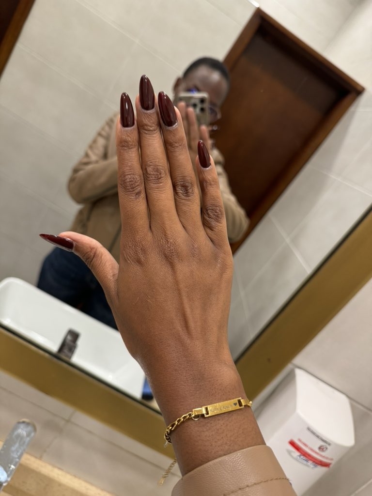 Lord_Mutuzo's tweet photo. ☺️❤️
Nails by @nail_spectrum 
Bracelet from @kathernekwizera https://t.co/Nn7c7cCPFV