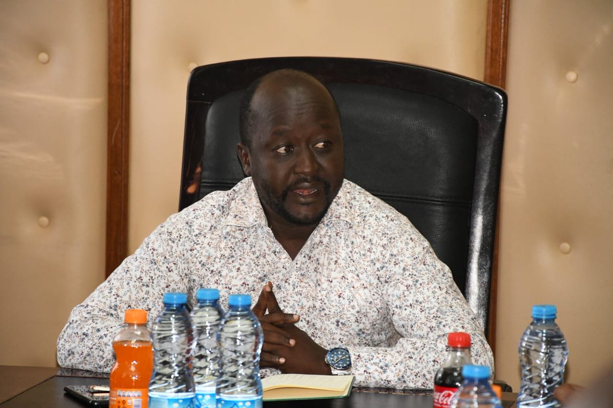 kawases024's tweet photo. Earlier Today, the county government of west Pokot led by the Deputy Governor Hon. Robert Komole held a consultative meeting with water services regulatory board led by Ag. CEO Richard Cheruiyot. the deliberations were centered on water and sanitation service provision.
@wasreb https://t.co/69qPRHnRJH