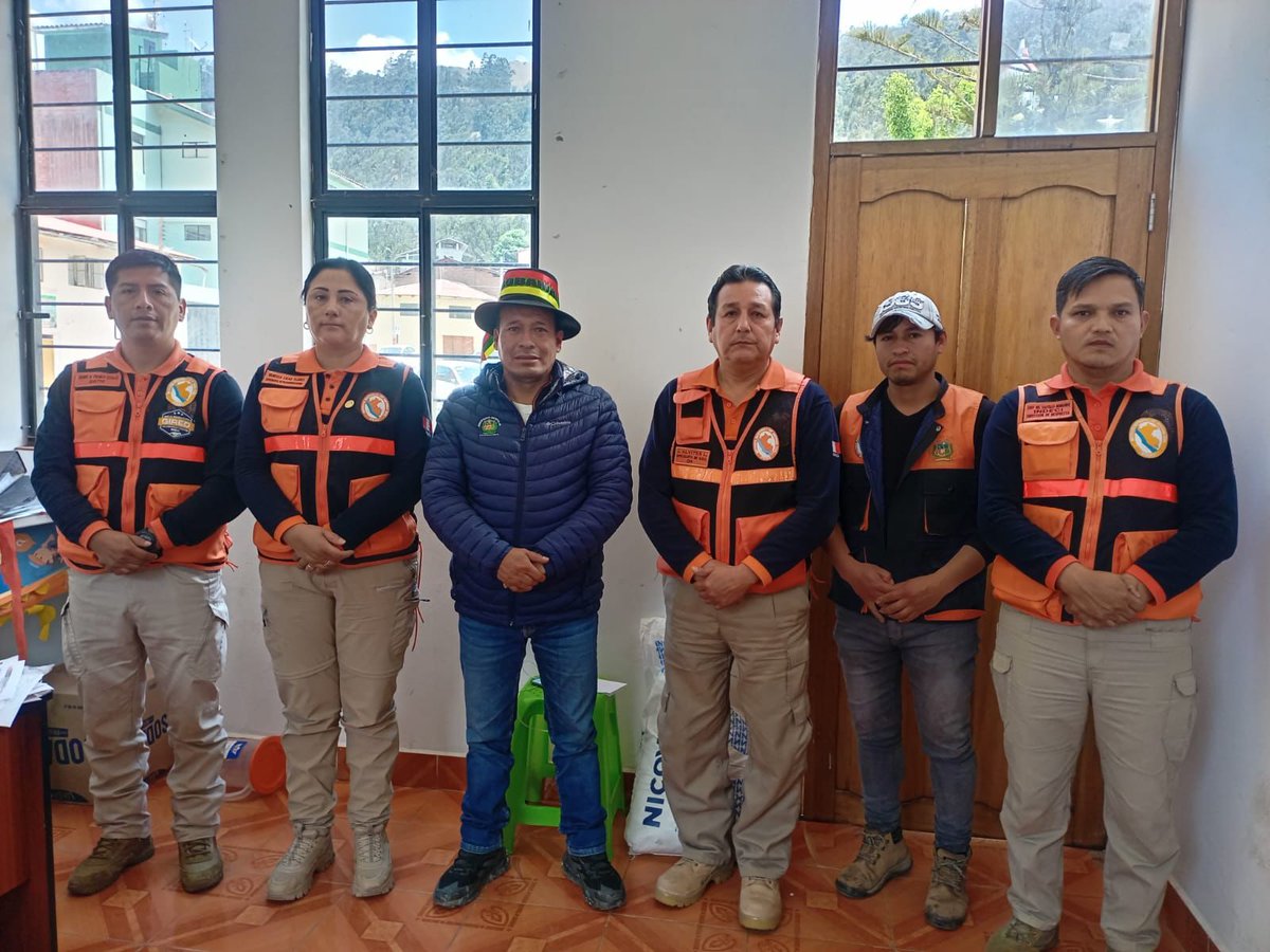 indeciperu's tweet photo. 📍 Apurímac | Equipo #GIRED del #INDECI brindó asistencia técnica en la Municipalidad Distrital de Ocobamba sobre el uso de la Plataforma #SINPAD 2.1 y PP 0068, capacitando a autoridades y personal de la oficina de #GRD. 💪🏼🇵🇪 https://t.co/fpbABxo8Hz