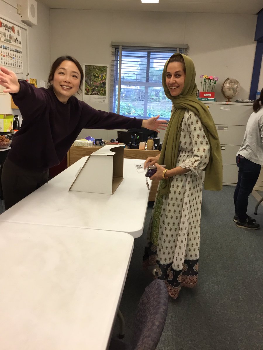 LINCWindsor's tweet photo. Windsor Neighbourhood Learning Centre LINC students are voting @CIVIX_Canada! Thanks LINC 6/7 for organizing and running the Student Vote.#StudentvoteBC https://t.co/L4LnlmhgNi