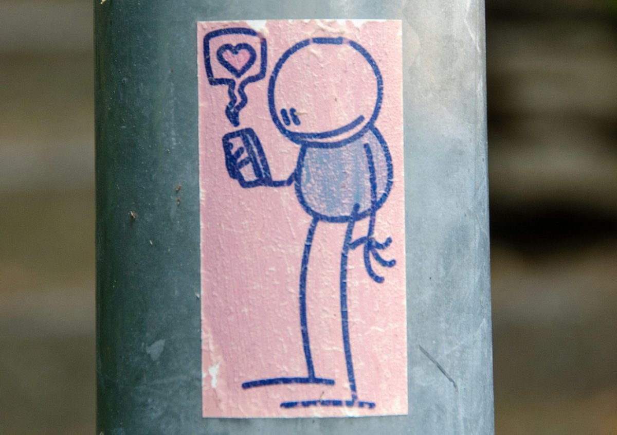 BookChat_'s tweet image. 10 Poetry Collections About Digital Life electricliterature.com/10-poetry-coll… #ReadingLists #americanidentity