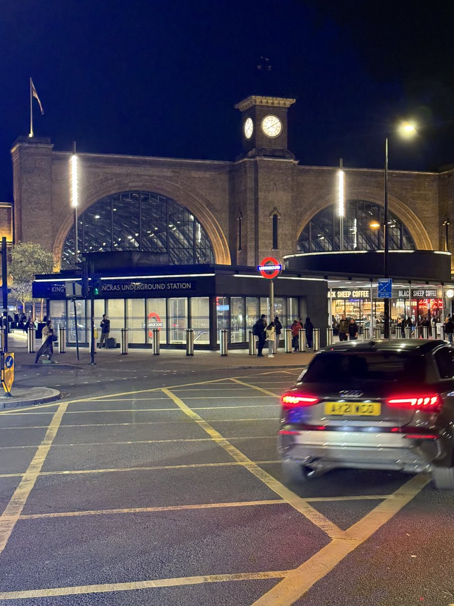 Well that’s a wrap! On my way home after chairing the 2030 Group, my last activity as AoC President. 
I’ve loved every moment of my two year term and it’s been a privilege to work alongside brilliant <a href="/AoC_info/">Association of Colleges (AoC)</a> colleagues and inspirational sector leaders. #LoveOurColleges