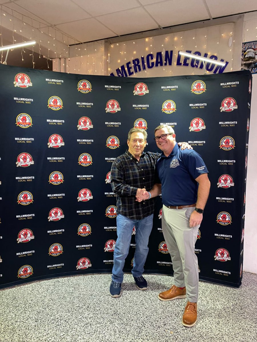 MidAmCarpenters's tweet image. Several #Local1693 Millwright Brothers were recognized at the Local's recent service pin party. Special shout out to Mr. Carl Holtz (pictured with Rep. Nate Hodgson) on earning his 55-year service pin. Thank you all for your many years of dedicated service to our Brotherhood!