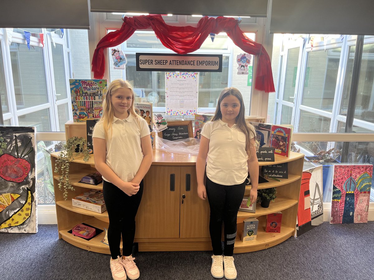 mrsmacleod34's tweet image. Lovely visit to ⁦@SDLPrimary⁩ today and my tour guides were so informative! #pupilvoice