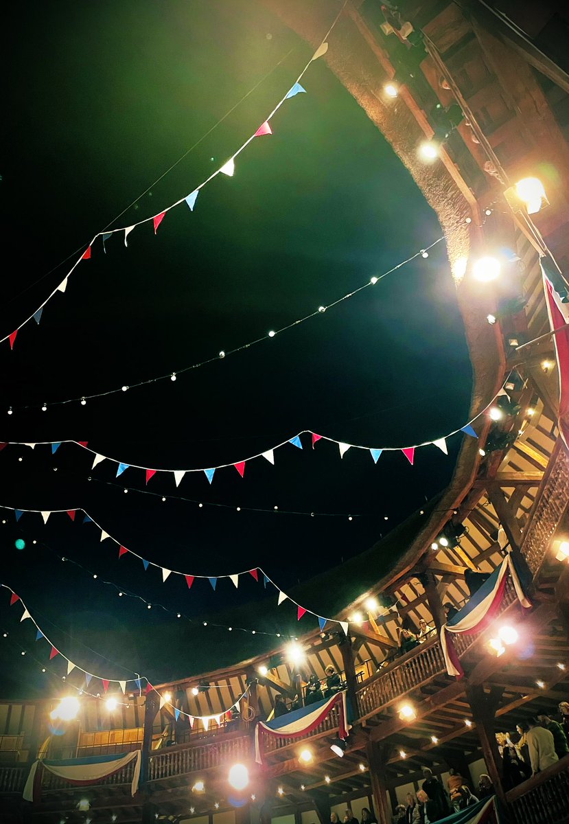 LOVING Princess Essex at <a href="/The_Globe/">Shakespeare’s Globe</a>. Proper brilliant innit.