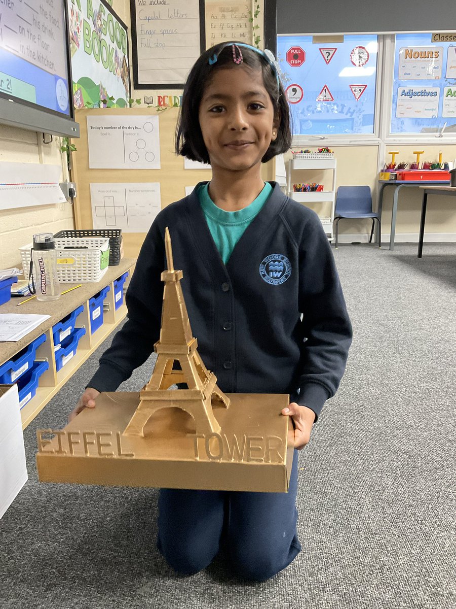Y2Kew's tweet photo. Some more amazing homework projects in 2W! Well done 👍 https://t.co/lhMU93FJ0d