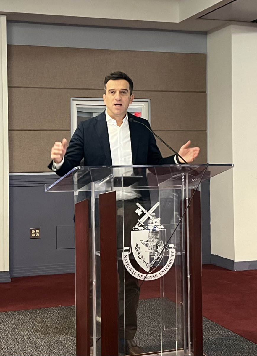 Ylli_Bajraktari's tweet image. Thanks to @NDU_CIC and @NDU_EDU for hosting me today at the Cyber Beacon Conference. It was great to return to the institution where I spent a semester as a Fellow.