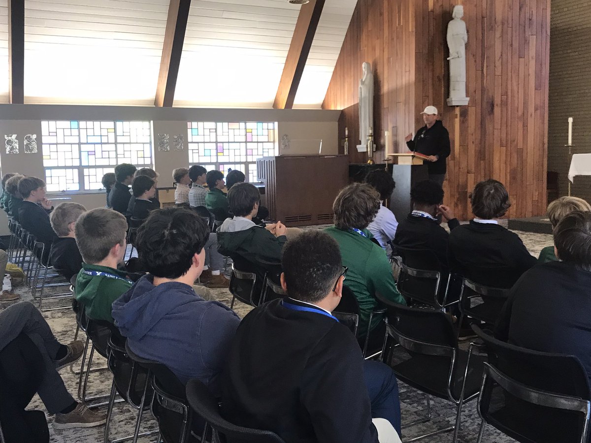 stxtigers_TFC's tweet photo. St. X would like to give a big thank you to Chris Redman for being our TFC speaker today. He encouraged us to choose friends that will hold us accountable and help us grow. He also reminded us that throughout all the highs and lows of life, our relationship with God remains true. https://t.co/wqLtpAgAOr