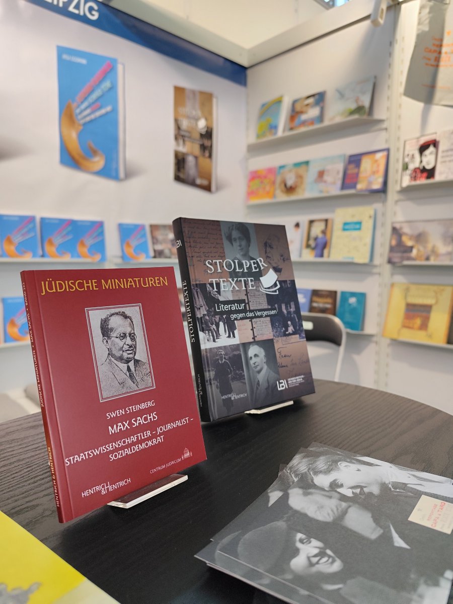 Happening right now: my book about the socialist journalist Max Sachs on display at the <a href="/Book_Fair/">FrankfurterBuchmesse</a> in Frankfurt, please visit the @HentrichVerlag booth B72 in hall 3.1

hentrichhentrich.de/buch-max-sachs…