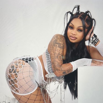 GG2gz's tweet photo. #NewProfilePic #typeshit https://t.co/lOSmlXn8hH
