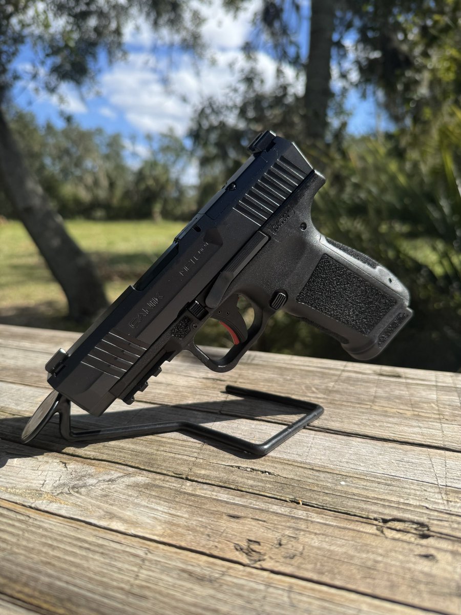 Addisonsguns59's tweet image. NEW IN!!!! 
BRAND NEW FROM CANIK! 

- CANIK METE MC9LS 
BLACK 

- CANIK METE MC9L 
TWO TONE FDE/BLACK

- CANIK METE MC9L 
FDE

EACH MODEL COMES WITH 
(2.) 17RD MAGAZINES, OPTIC PLATES, HOLSTER, &amp;amp; CLEANING KIT