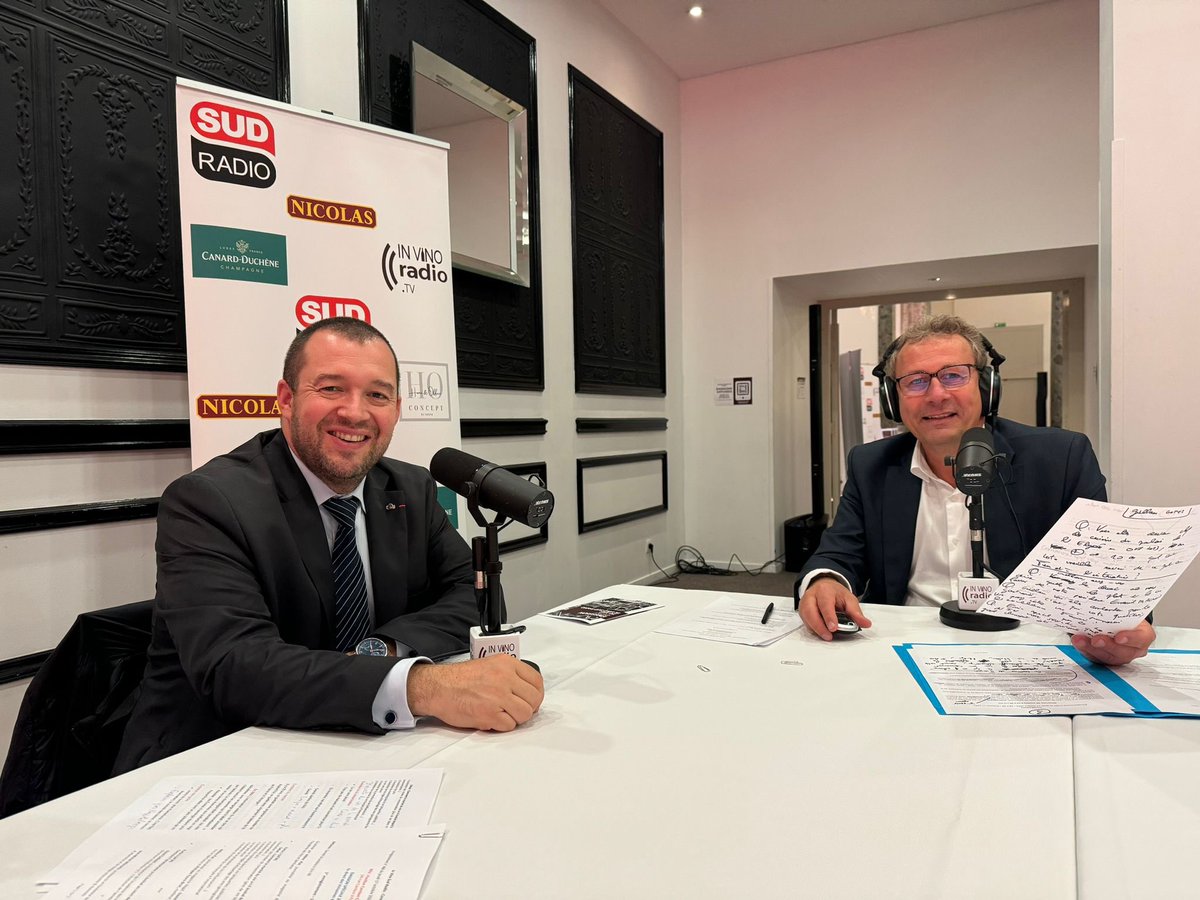 ggomez_chef's tweet photo. Enregistrement pour les 20 ans de l’émission In Vino d’Alain Marty. #invino #sudradio #alainmarty https://t.co/csknfwYLNu