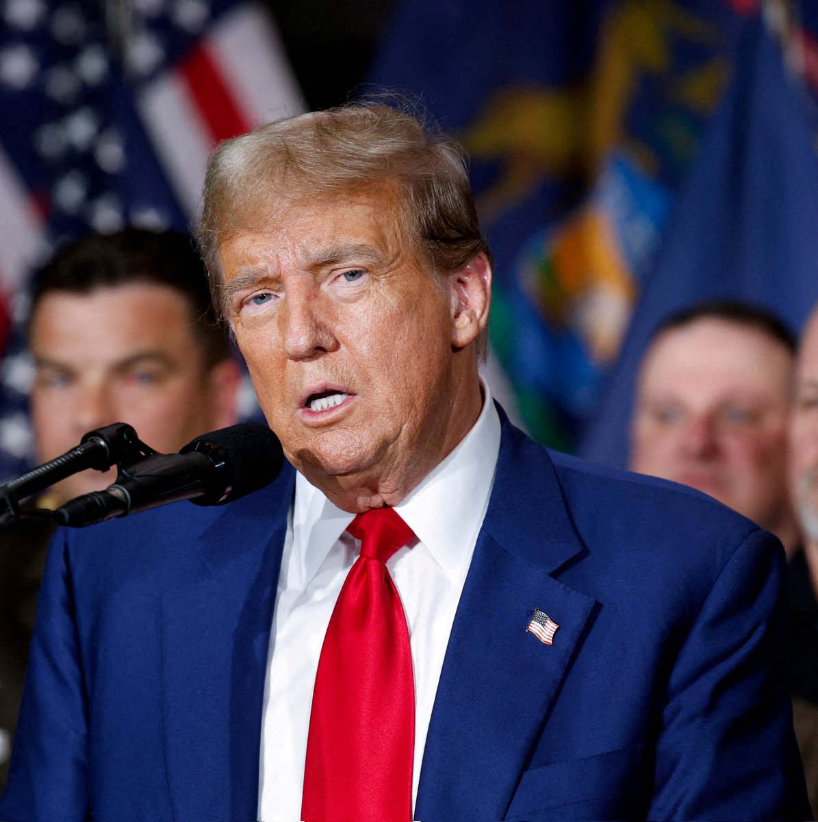 WrestlePurists's tweet photo. Donald Trump is expected to do an interview this week with The Undertaker on his ‘Six Feet Under with Mark Calaway' podcast. 

- @politicoalex https://t.co/8VBCCPnT7M
