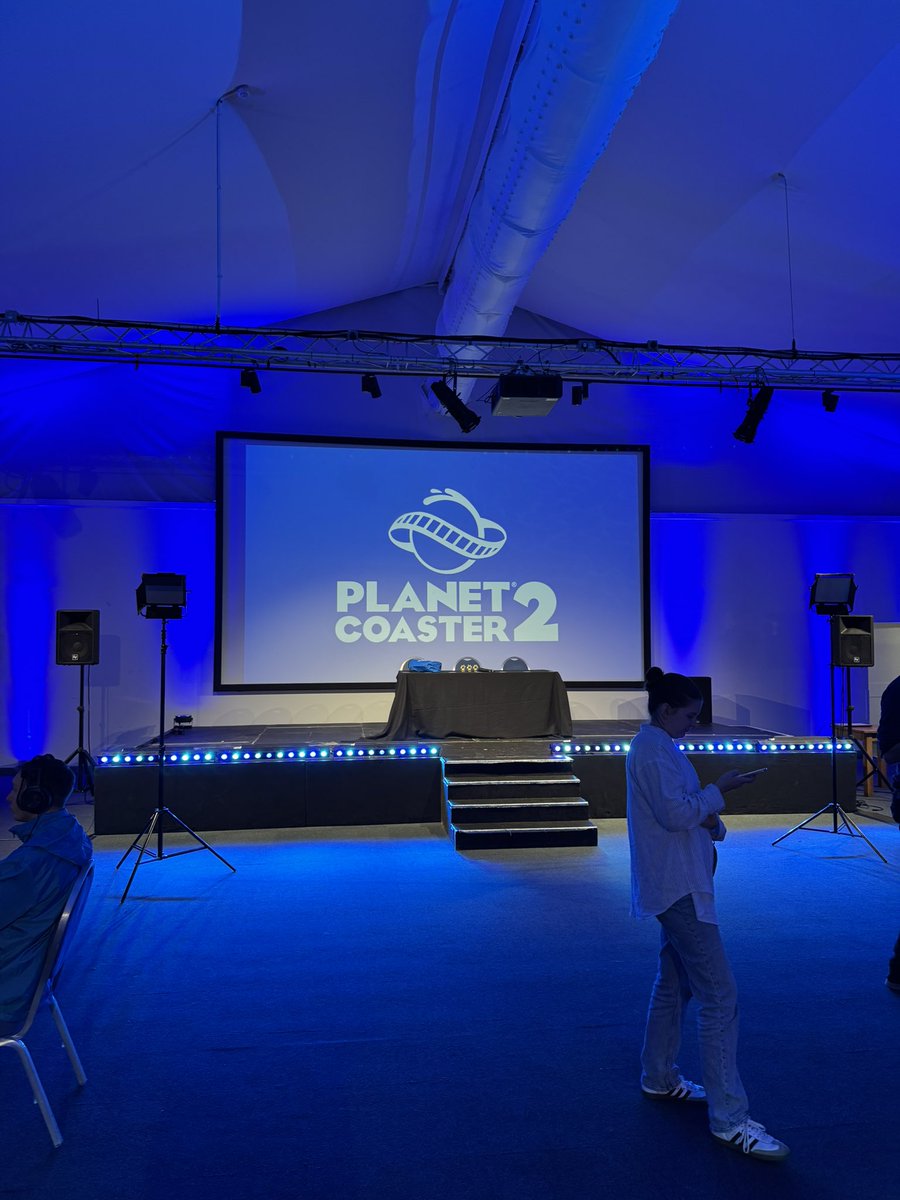 Nathan Mills tweet media