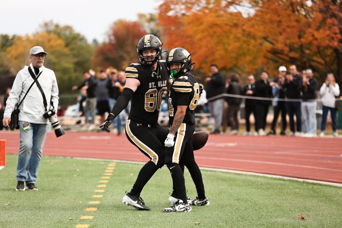 St. Olaf Athletics tweet media
