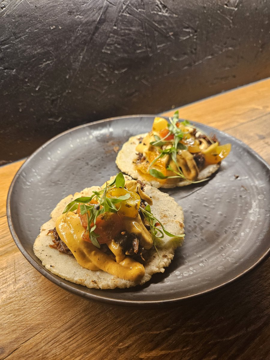 First #OctoberBest tonight at Embers. Absolutely unreal, the highlight was the tacos 🤌

<a href="/brightontop20/">BrightonsBestRestos</a>