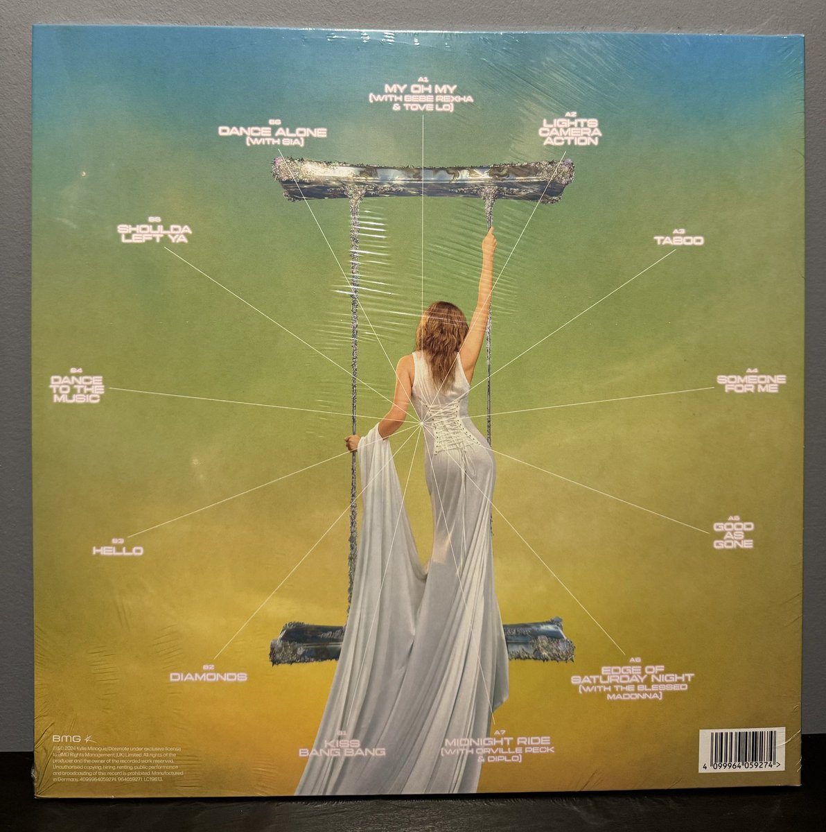 mdaj2071's tweet photo. Arrived today a day earlier than it should have done thanks to @hmvtweets - I couldn’t wait to get home from work to remove the shrink wrap &amp; give it first spin 😍 @kylieminogue #KylieMinogue #TensionII #YellowVinyl #hmvexclusive https://t.co/Fb5j3MMv1n