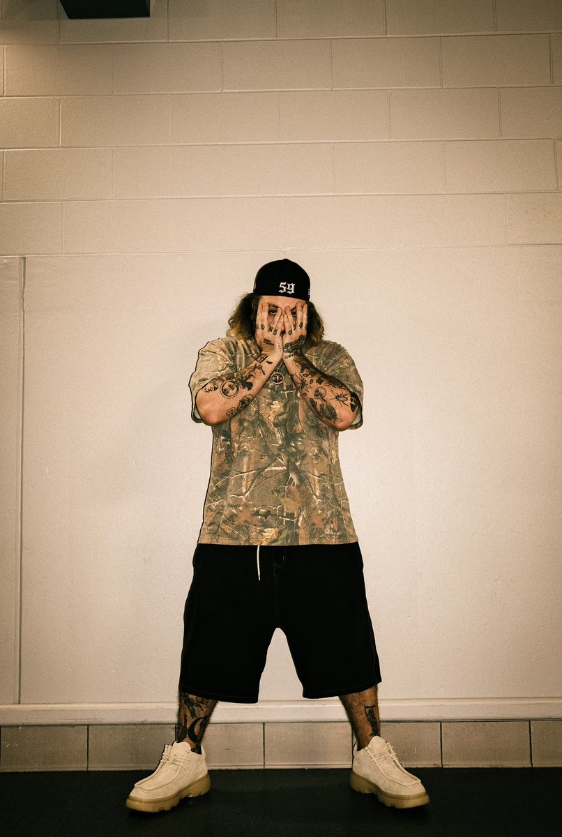 PAPA PINE tweet media