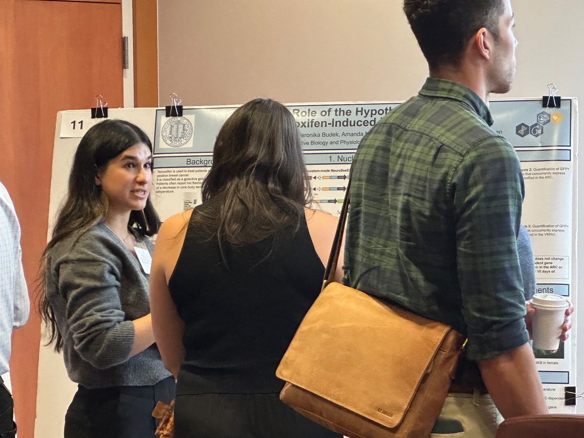 edvanveenPhD's tweet photo. van Veen lab MS student @hannahazadi making me look good at #SHR2024. PhD programs, look for her application this fall, she’s going to kill it https://t.co/Kx4lJoXNL6