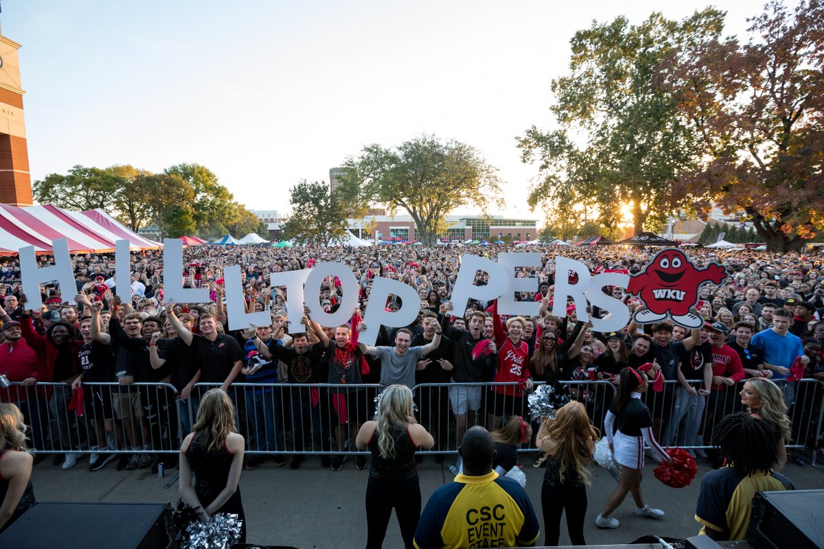 wku's tweet photo. Now loading.. South Lawn, concert edition 🎶🎤

We're less than two weeks from the @WKUFootball Pre-Game Concert featuring rapper Flo Rida. 

🗓️ October 30 
⏰ 5pm 
🎟️ Free admission

See all the details & share with a friend ➡️ https://t.co/fO28LabE7L

#WKU #FallAtWKU #Concert #Music #ThrowbackThursday @WKUSports