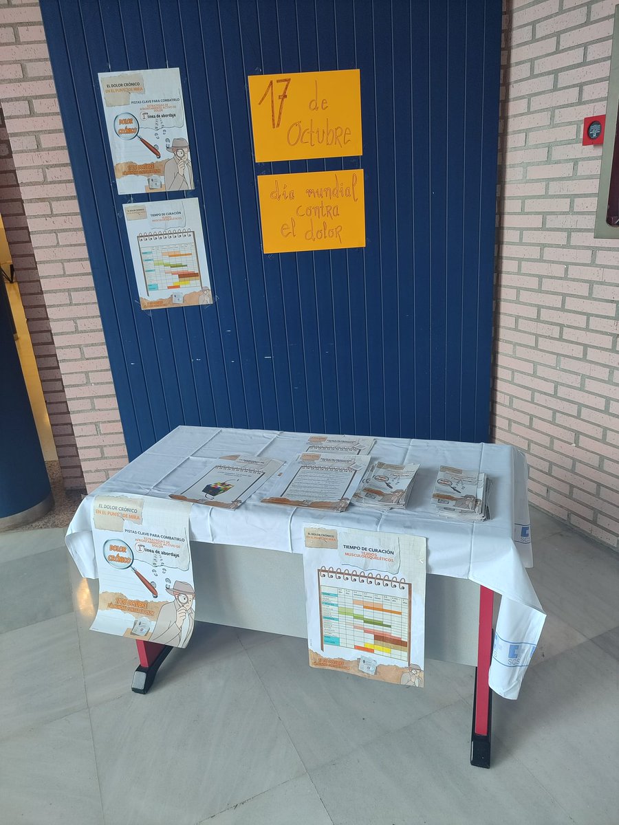 Primera acción comunitaria impulsada por fisioterapeutas de AP del <a href="/scsalud/">Servicio Cántabro de Salud</a>
Sumando a la campaña "el dolor en el punto de mira" con el apoyo de todos los profesionales del equipo.
No os puedo explicar la emoción de ver a tantos compañeros embarcados en la promoción de la salud 💪