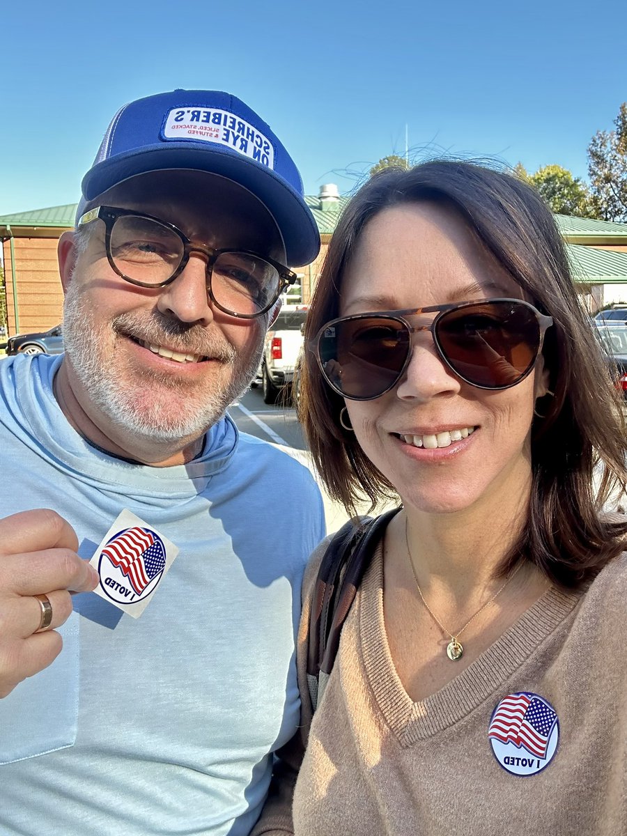 Jettlynnlato's tweet photo. A beautiful day in North Carolina to vote, y’all. #GOTV #NCGOTV #NCearlyvoting #EarlyVote https://t.co/4XkUblbW92