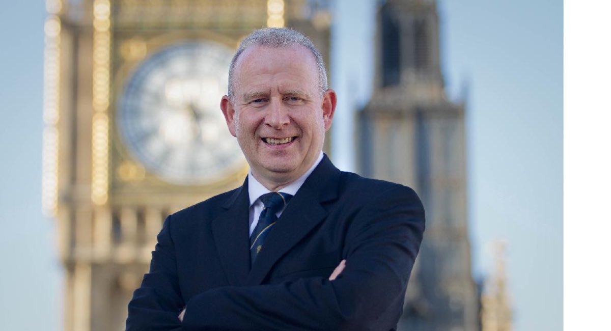 NatPubwatch's tweet photo. National Pubwatch is delighted  to announce that Lord Evans of Rainow has agreed to become its new Honorary President. Read more here: https://t.co/BLJZOuRBrG https://t.co/AhJvXYQTjN