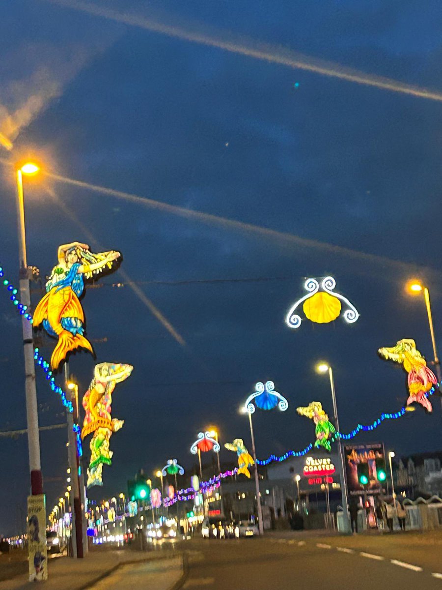 Churchillward tweet media