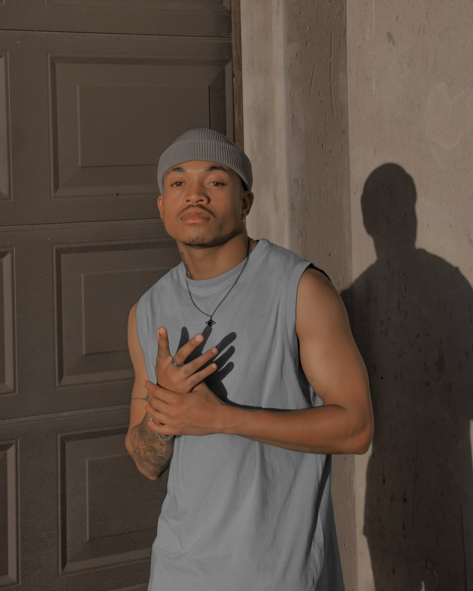 austincide's tweet photo. greyworm.. https://t.co/lFLBWWJwkn