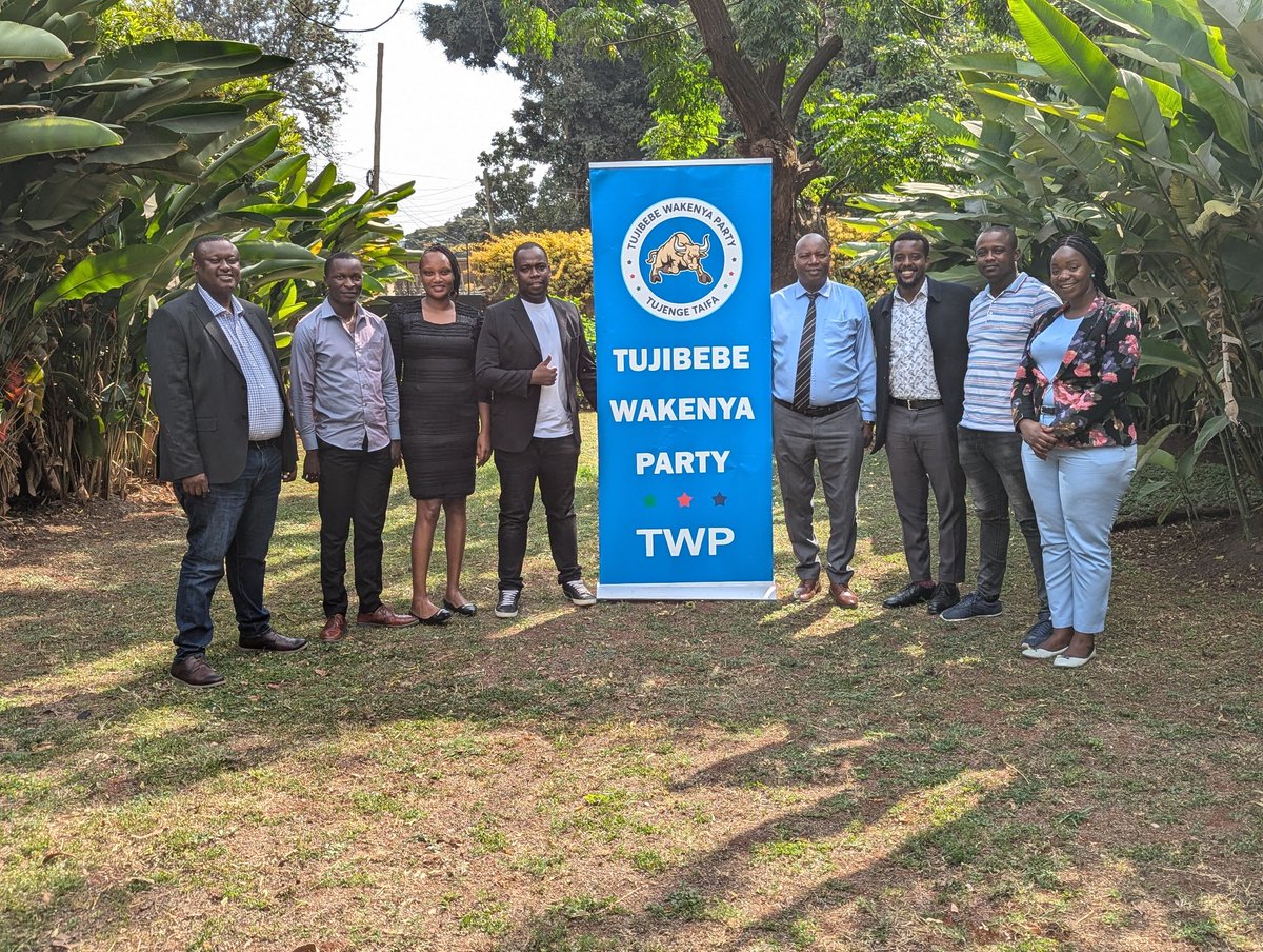 IPYF_KE's tweet photo. Today, the Membership of  IPYF had a meeting with the SG of Tujibebe Wakenya Party , Counsel Gathii Irungu &amp;  party ED  P Karegwa.The meeting centered around bettering youth involvement on how to strengthen youth participation in the political party space through civic education. https://t.co/T9GGsAWYni