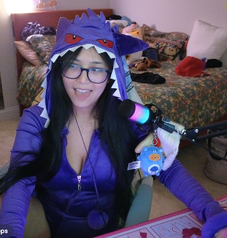 come seeee how cute i looook, and lurks are very much appreciated :3 

twitch tv/andiipoops https://t