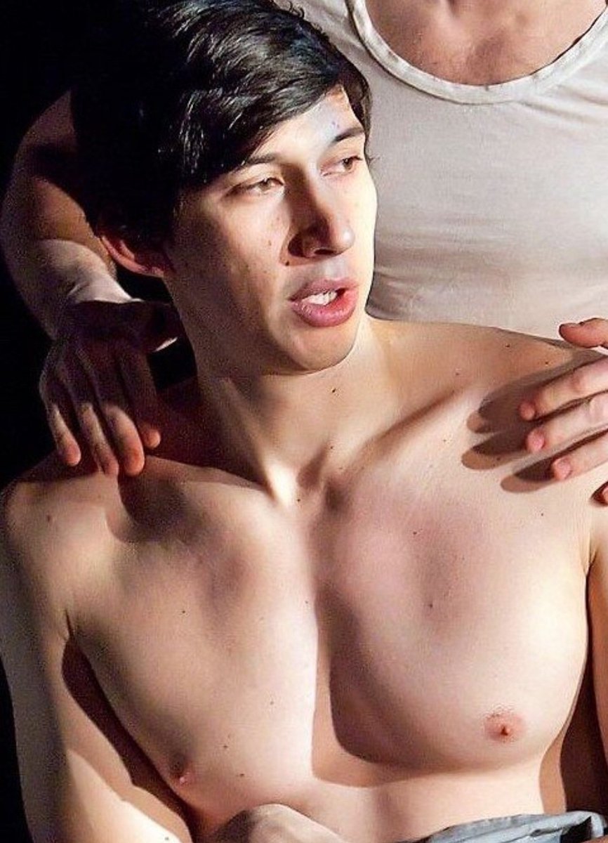 CreativLicense_'s tweet photo. Broadway Baby            Broadway Daddy 🎭 #AdamDriver https://t.co/jEcNglPr0M
