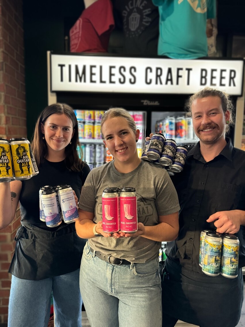 Happy Alberta Beer Week! 🤩🍻

We're celebrating all the great Alberta Brews &amp; the
Brewers who make them this week! Join us in the
Taproom for $2 off select brews such as the Rebel
Daughter Pale Ale and Sternwheeler Session Ale! 🍺