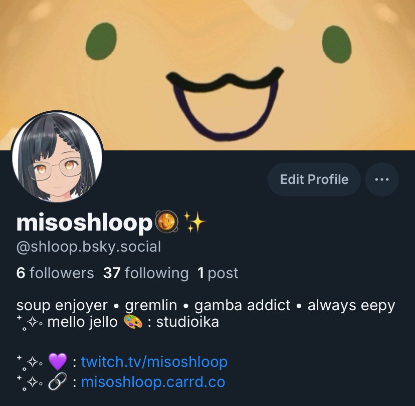 misoshloop's tweet image. Rising from the dead to post this LOL