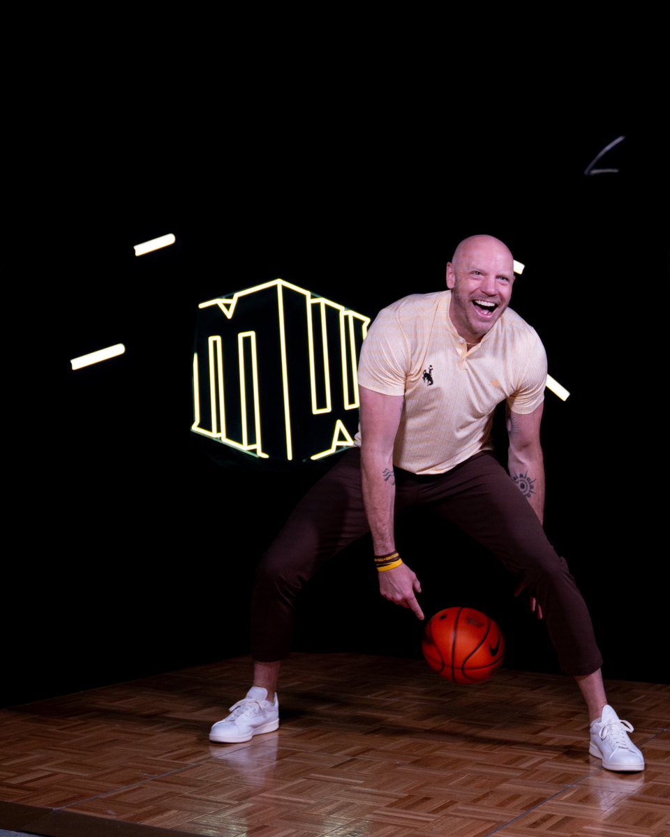 Wyoming Cowboy Basketball tweet media