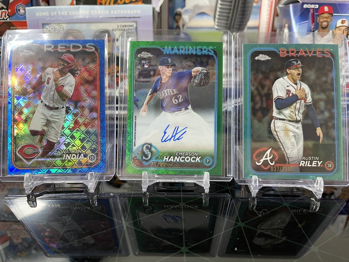 DutchBreaksLV's tweet photo. Box 1 - Not the greatest start. Hancock Green Auto /99, India /150, and Riley /199. https://t.co/4tdc13Ra0m
