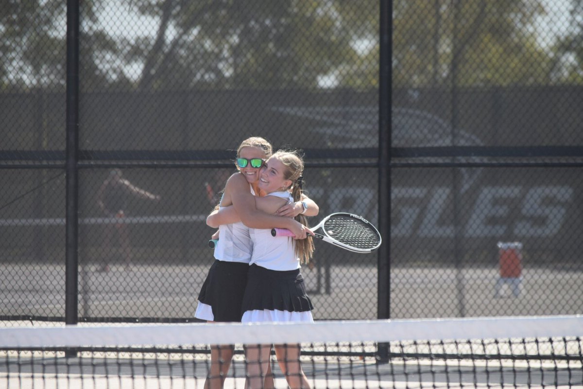 KaelynLasley's tweet photo. Had a great tennis season🎾Undefeated Conference and District season, and 3rd place in 4A state with my doubles partner. Finished the season with a 38-1 record. 
Congrats to the boys and girls tennis team for 4A-1 District Champions. https://t.co/BiesQJAtdq