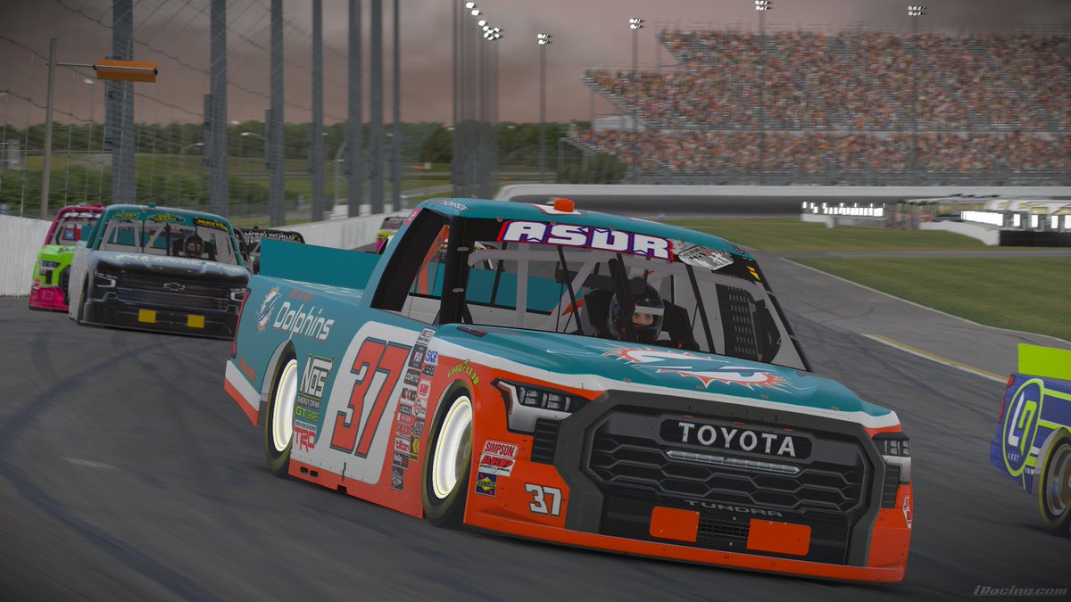 Capital Racing Network tweet media