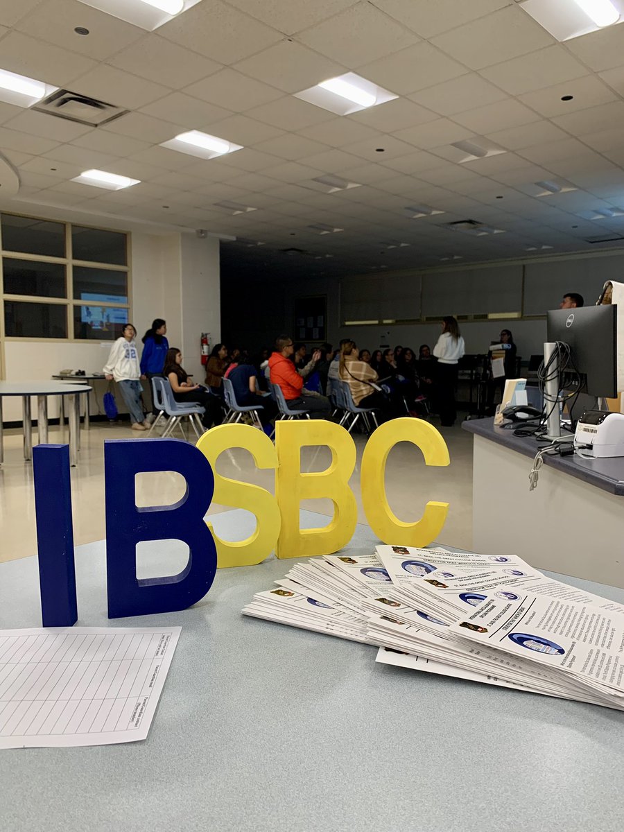 A heartfelt thanks to all staff, students, &amp; Open House Committee for welcoming our guests and showcasing all of the great things that @tcdsb SBC has to offer tonight✏️