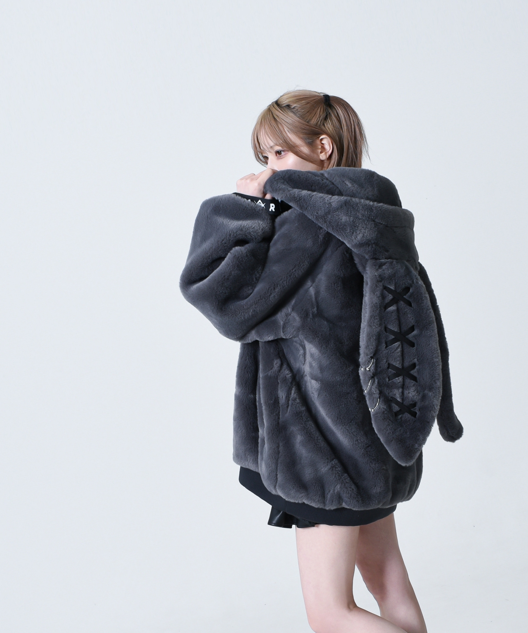 REFLEM レフレム 加工うさ耳ジップアップパーカー グレー ☆アクロ