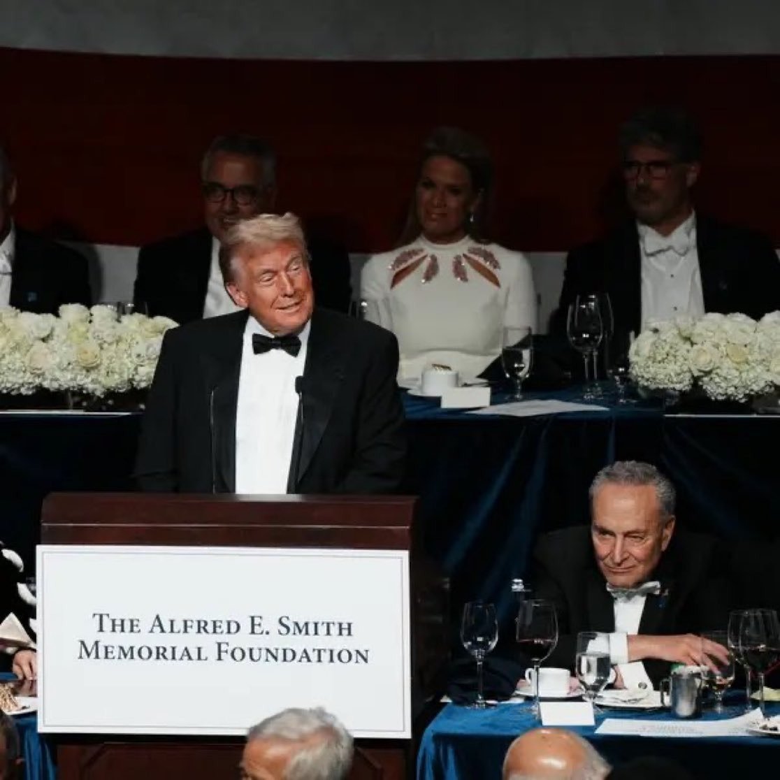 Trump War Room tweet media