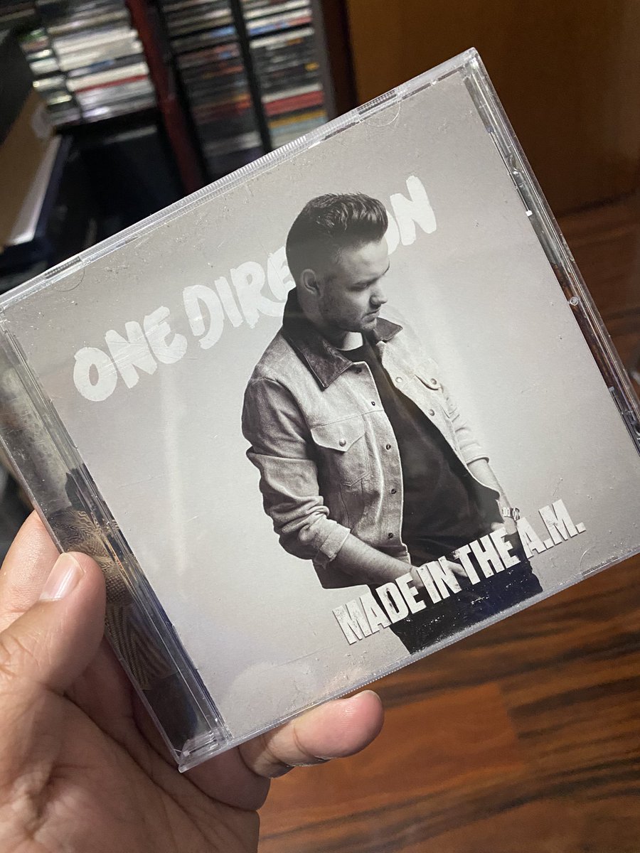 VincentDynamo's tweet photo. When they came out with 4 different album covers for Made In the AM I had to get the Liam one cuz he was my favourite. #1D #LiamPayne #OneDirection #Liam_Payne #MadeIntheAM https://t.co/FOGKM6EBsj